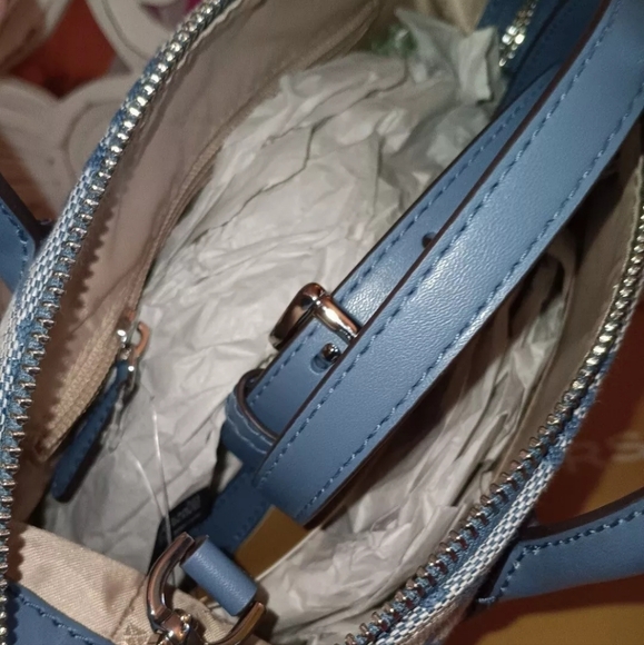 NEW! Michael Kors Hyde Small Satchel Crossbody Handbag MK Logo Jacquard - Picture 3 of 3